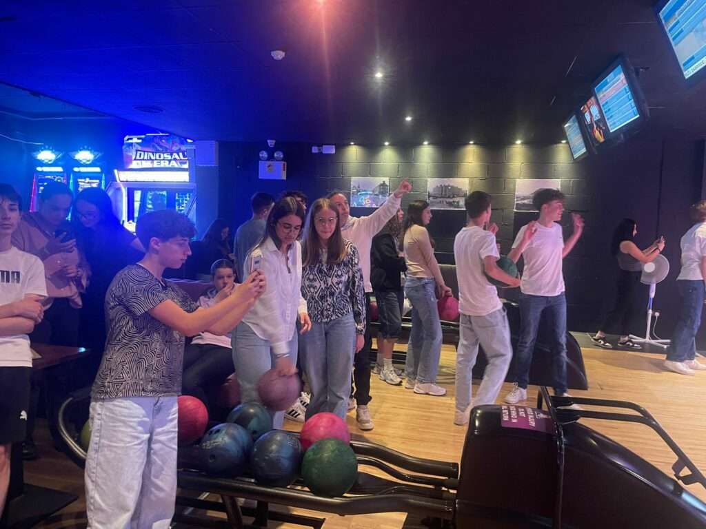 Jour 2 - soirée Bowling (3)